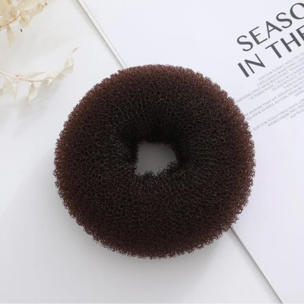 13.5cm XXL Hair Donut Bun Maker Tool NEVER USED